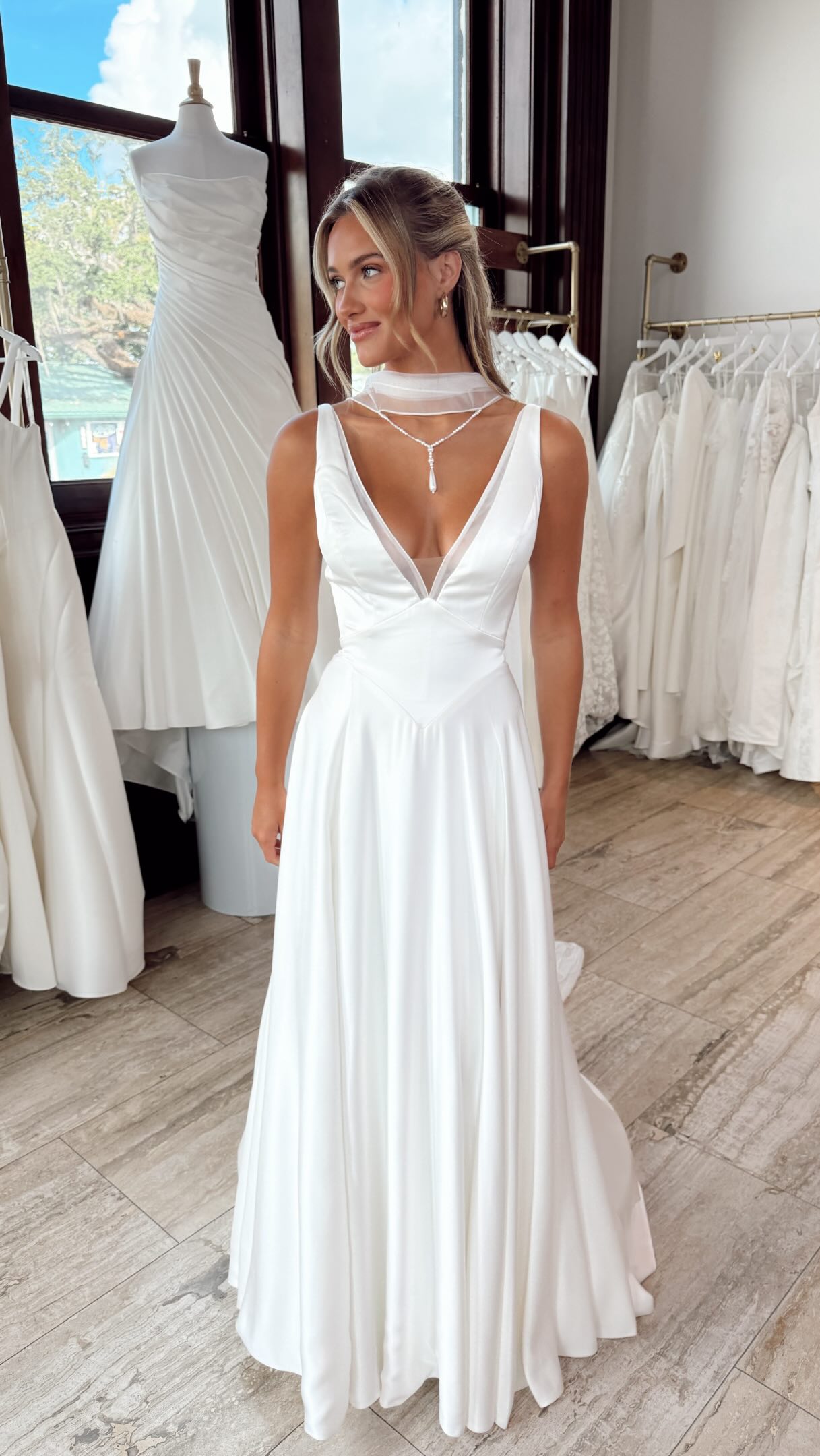 wedding dresses panama city beach WAIT FOR THE BACK 😍 this Liv By Kelly Faetanini is such a classy and elegant look with a fun scoop back! , #weddingdress #bridalgown #weddingideas #weddingdressshopping #weddingplanning bride Color:Sage Bouquet fitted prom dress Sheath/Column Spaghetti Straps Beaded