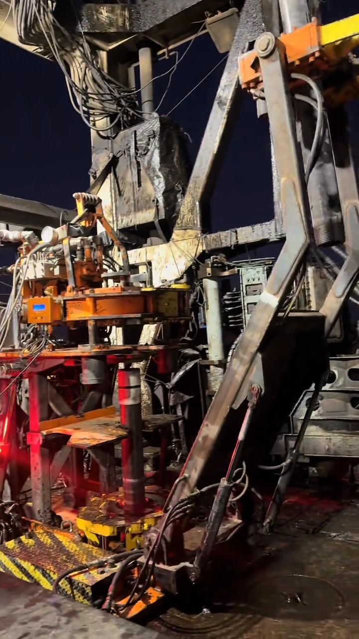 #Auto_Elevator #Direct_to #Iron_Roughneck Attock Rig Tech 🇵🇰 #Cell_no ...
