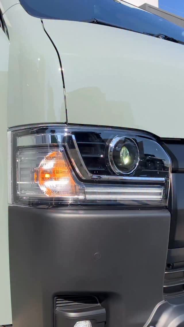 現物紹介】ハイエース9型の『Bi-Beam LEDヘッドランプ』ってどんな感じ