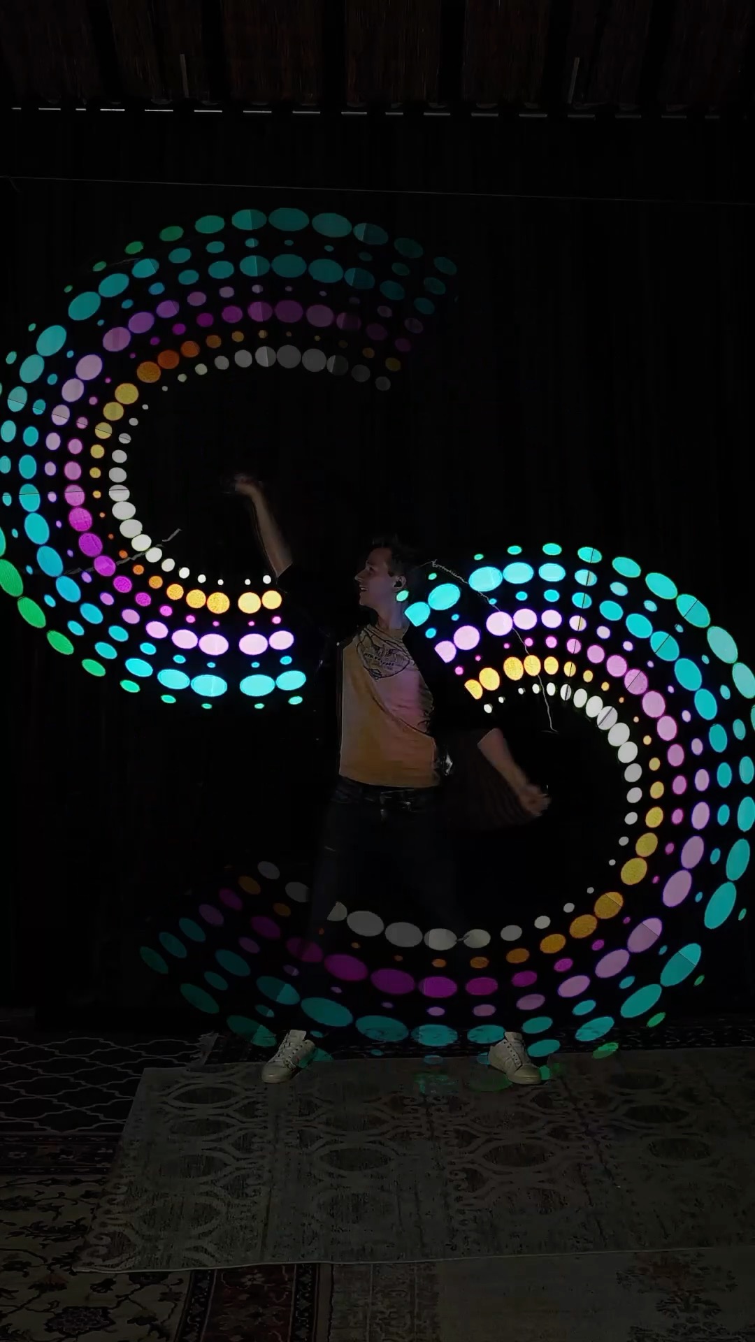 Manuel Spectacles unlocks the magic with Visual poi V5! 🌈 Look at these ...