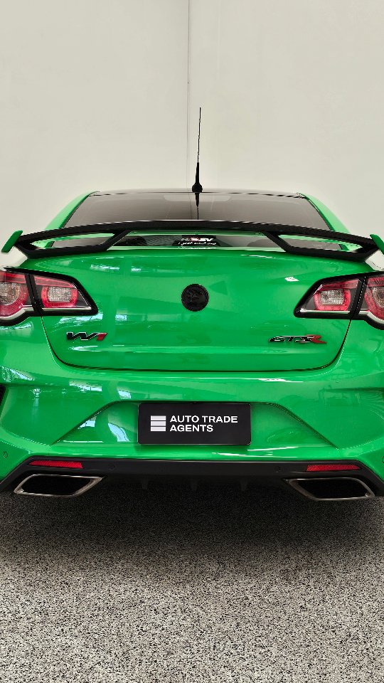 It doesn't get better than this, spitfire green HSV GTSR W1 💚 | Auto ...