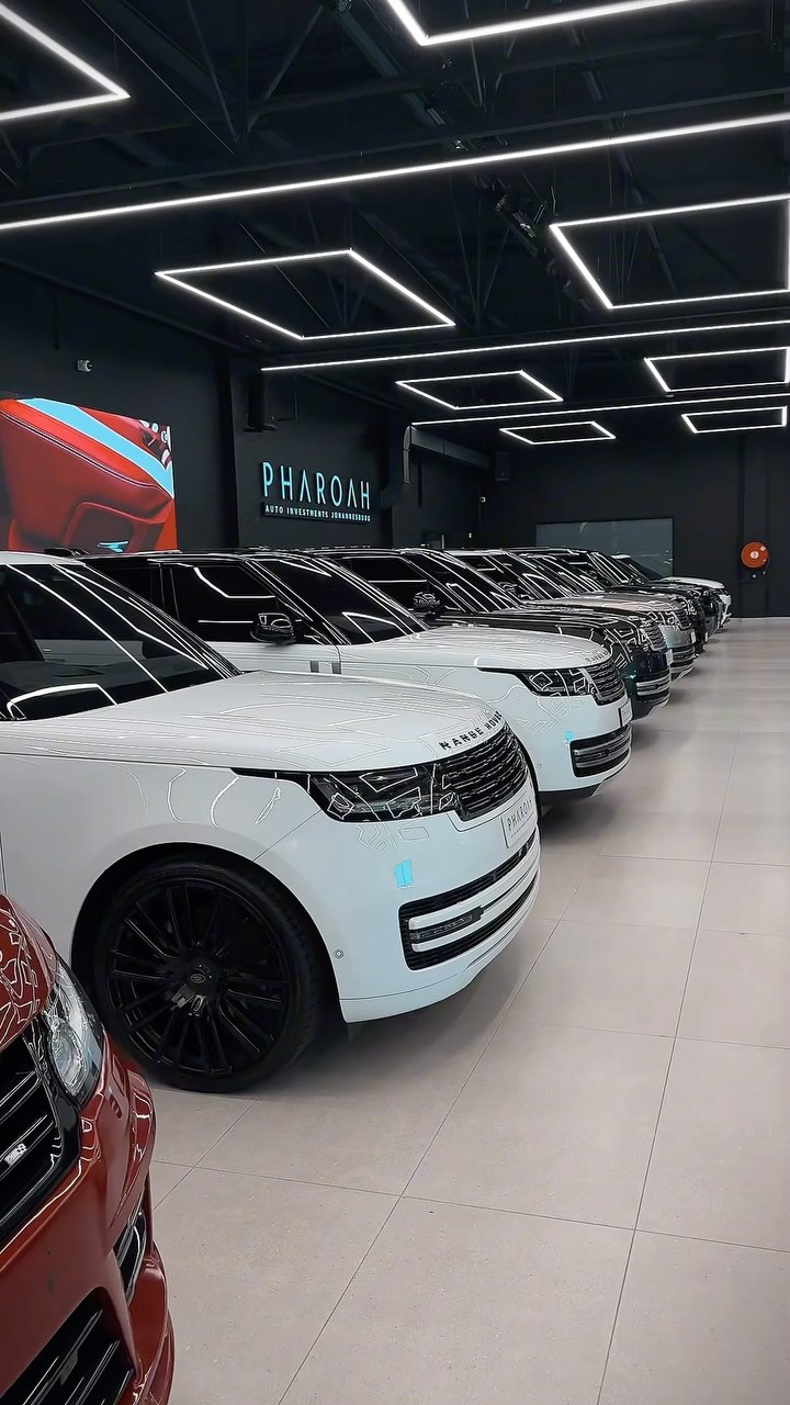 Here’s a glimpse at just a few of the stunning Range Rover models ...
