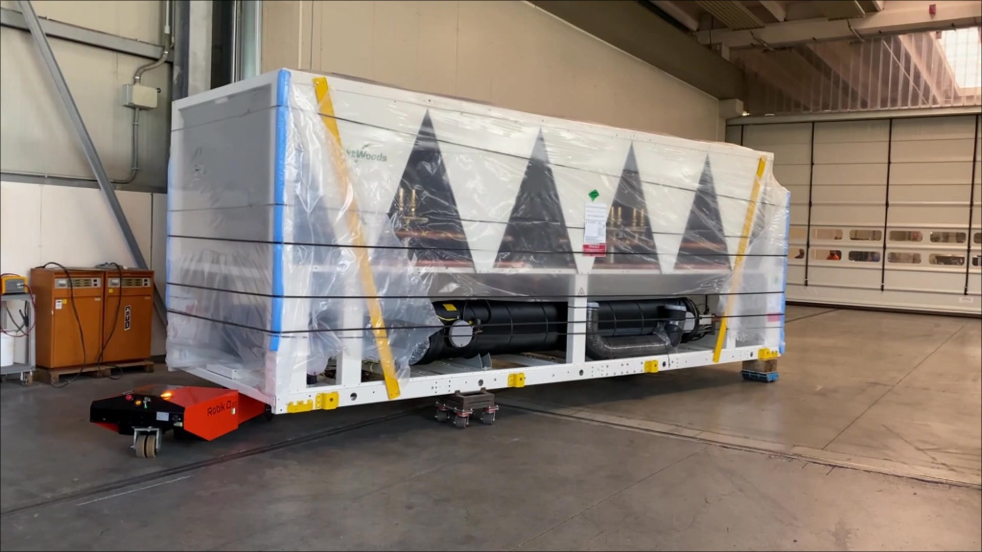 🚀𝐑𝐎𝐁𝐈𝐊 𝐩𝐨𝐫𝐭𝐚 𝐥𝐚 𝐩𝐫𝐨𝐝𝐮𝐳𝐢𝐨𝐧𝐞 𝐢𝐧 𝐥𝐢𝐧𝐞𝐚 𝐚𝐝 𝐮𝐧 𝐥𝐢𝐯𝐞𝐥𝐥𝐨 𝐬𝐮𝐩𝐞𝐫𝐢𝐨𝐫𝐞. Nel video ...