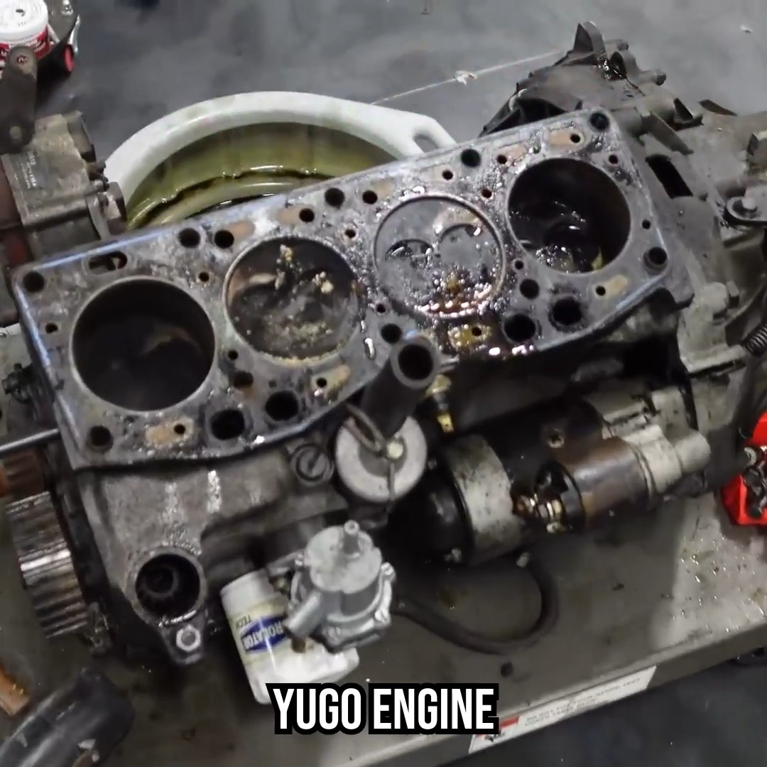 What Does The Engine From The World's Worst Car Look Like? 🤔 1986 Yugo ...