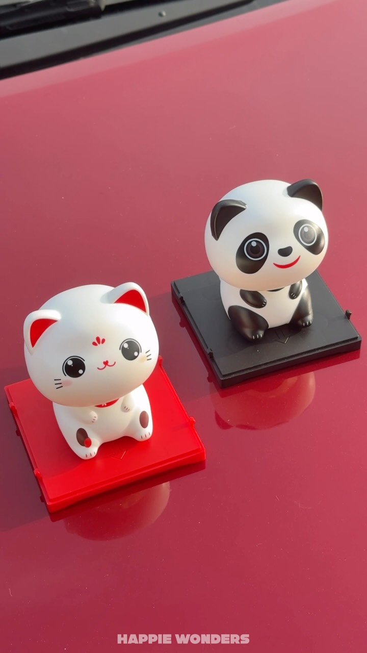 Panda Solaire Pour Tableau De Bord – Tête Oscillante – Matériau ABS – 10 Cm – Figurine Porte-bonheur – Déco Intérieur Ou Voiture