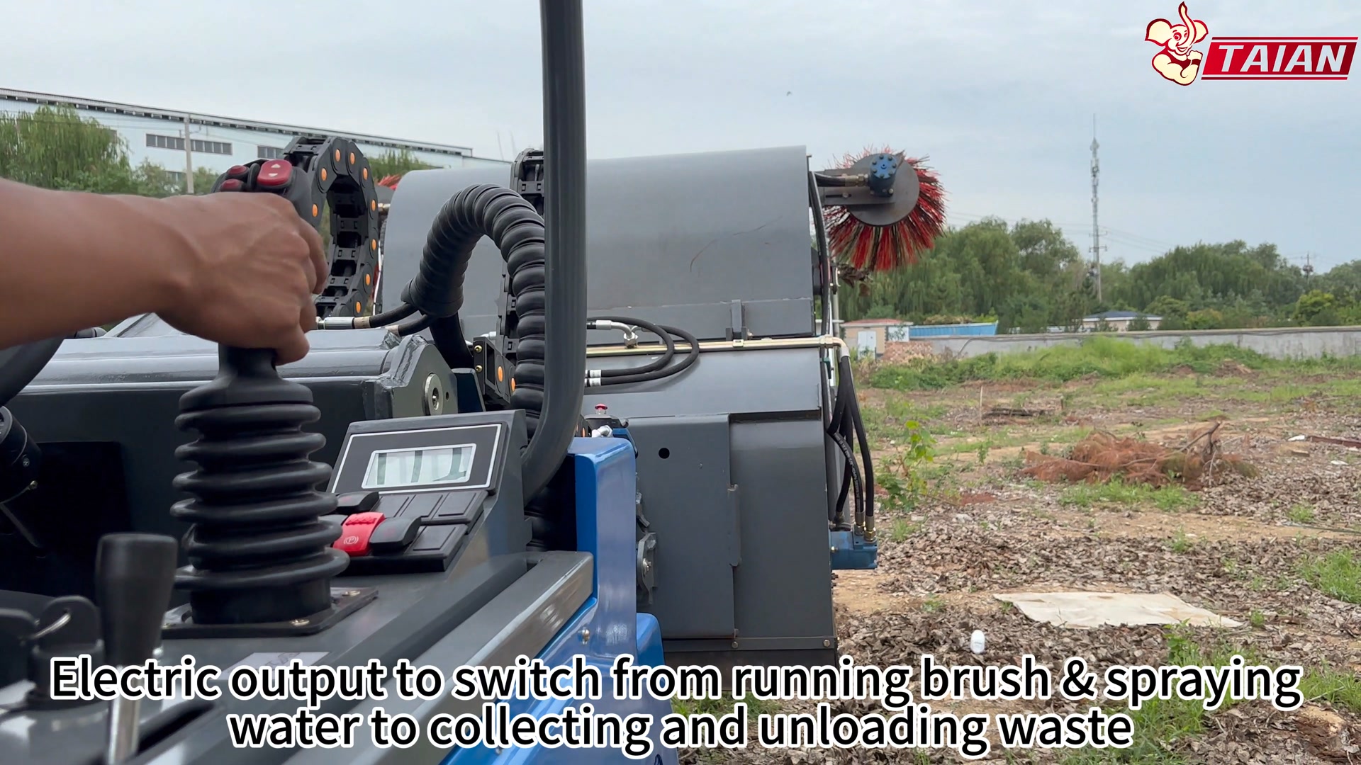 🚜 New Video Alert! 🚜 Check out the DY1150 mini telescopic wheel loader ...