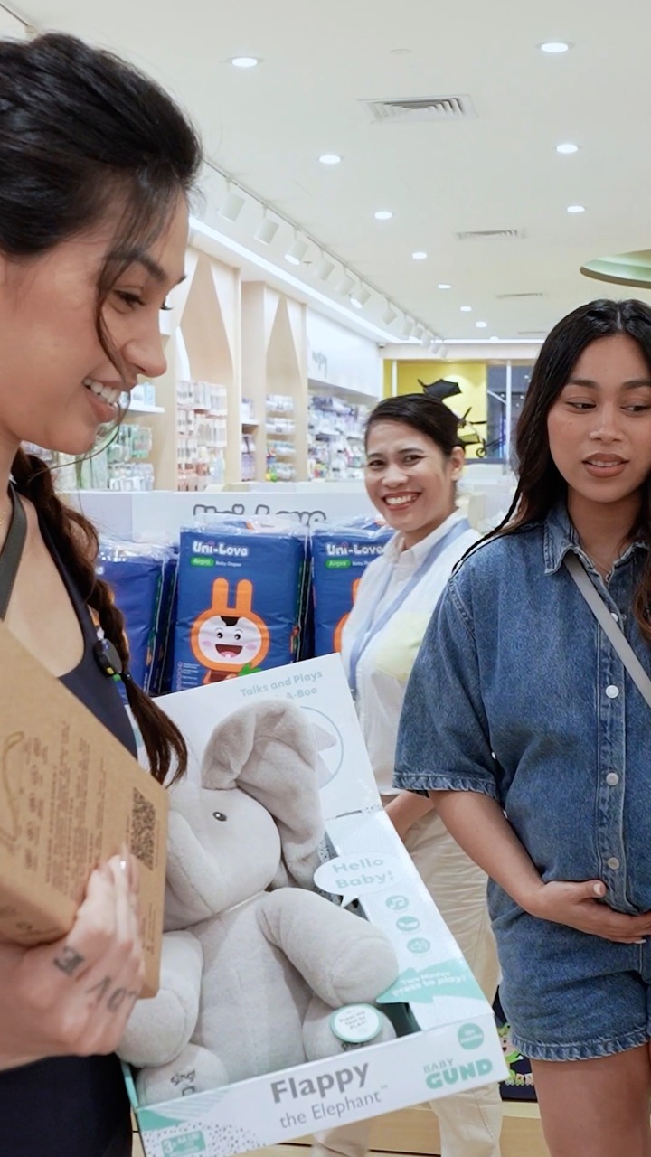 Tiktoker muna mama nyo 🖤😅 | Zeinab Harake | Facebook