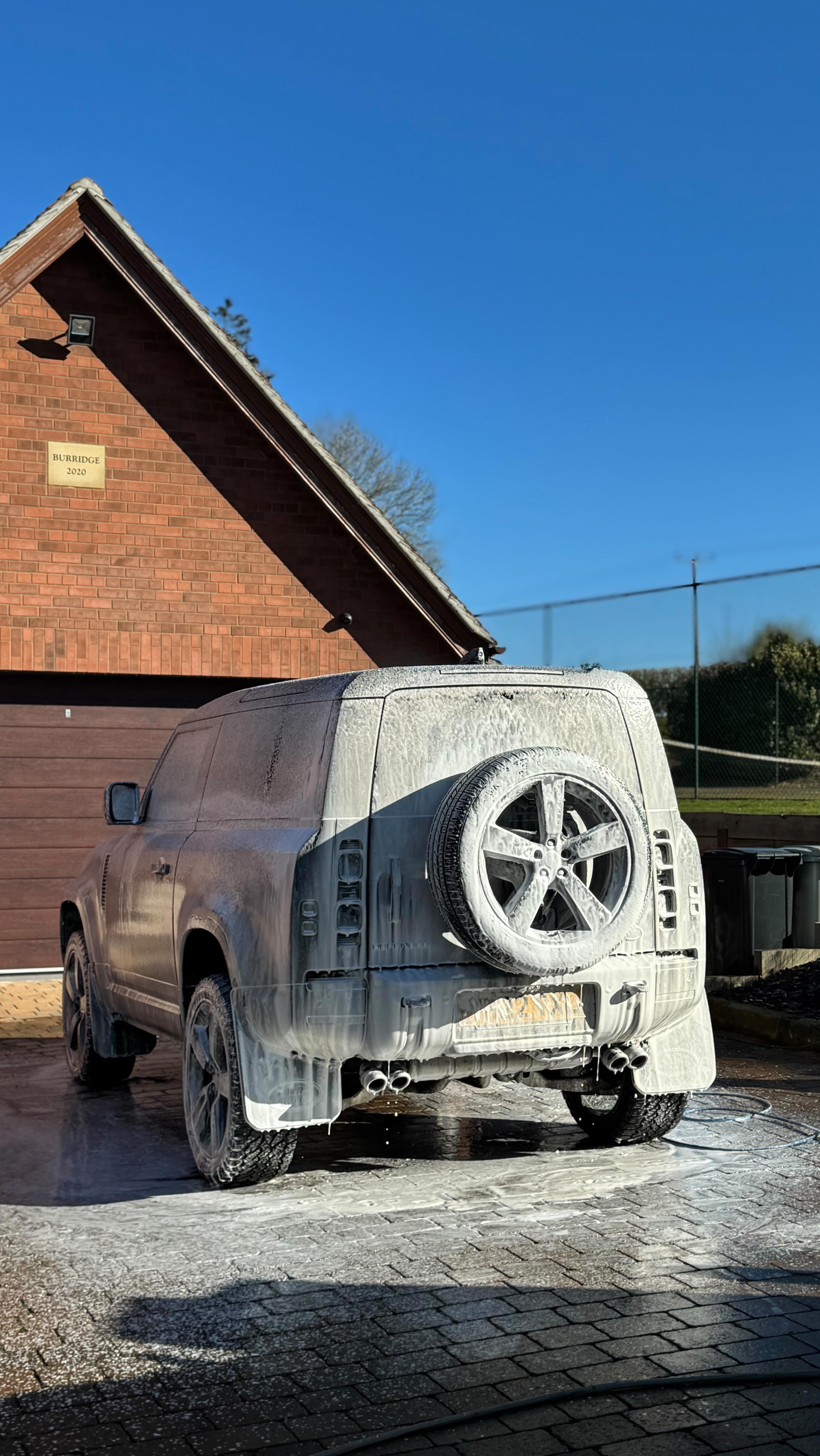 POV: Detailing a Defender V8 #detailing #cardetailing #detailingworld # ...