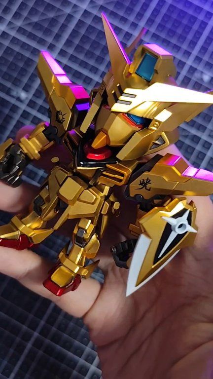 Quick Toy unboxing of the latest QMSV MINI Gold Team Gundam