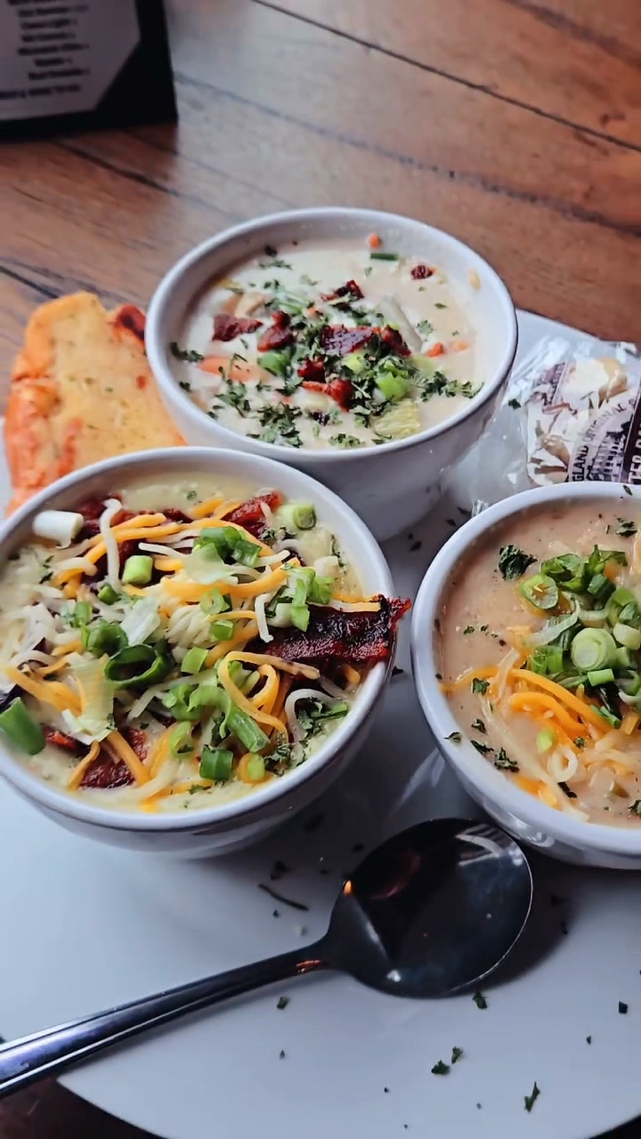 Skylar's | Bay Center WA