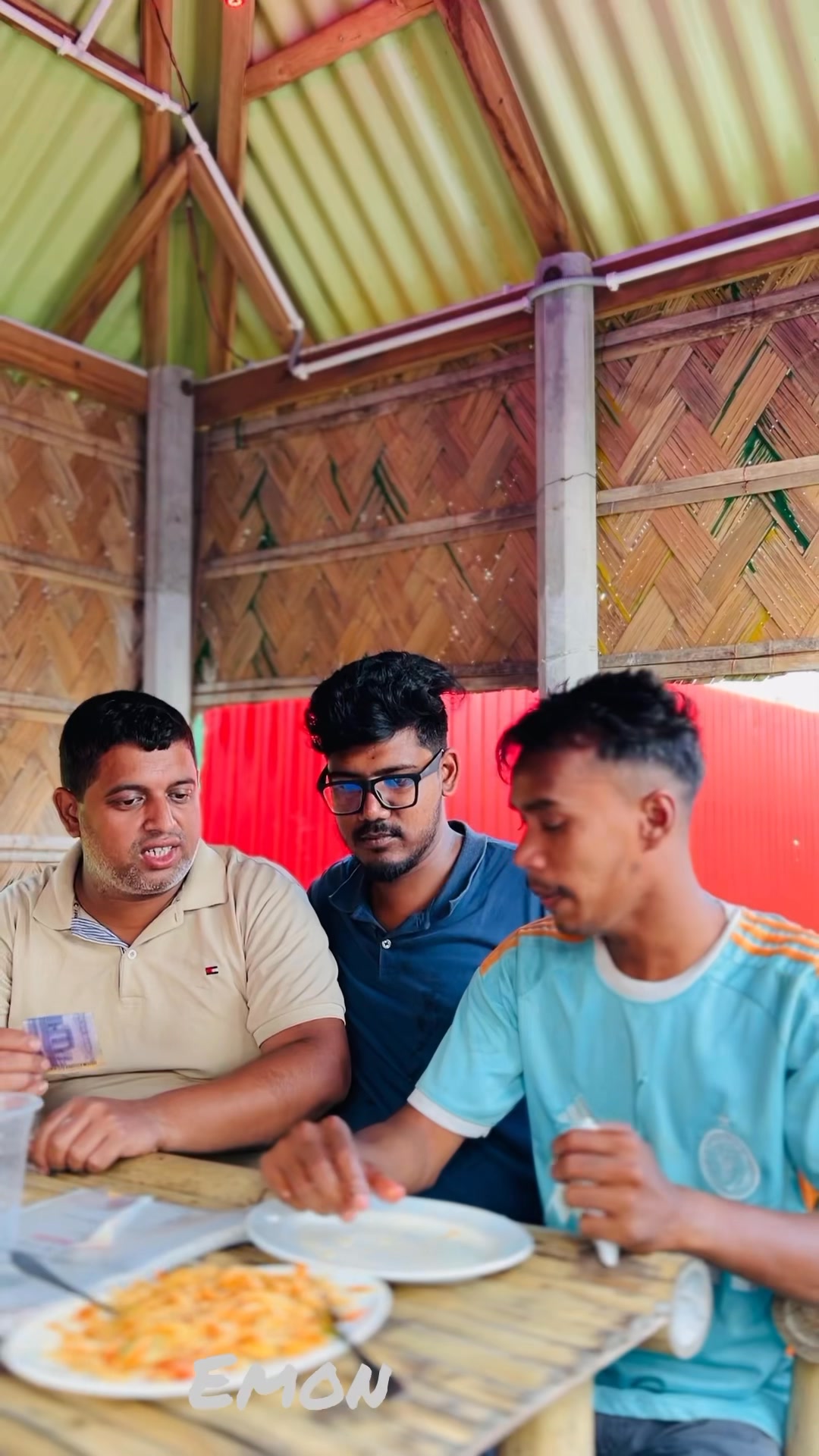 : যে জীবনের ভার বইছে নীরবে, তার মধ্যেই মানবতার গভীরতম গল্প লুকানো ...