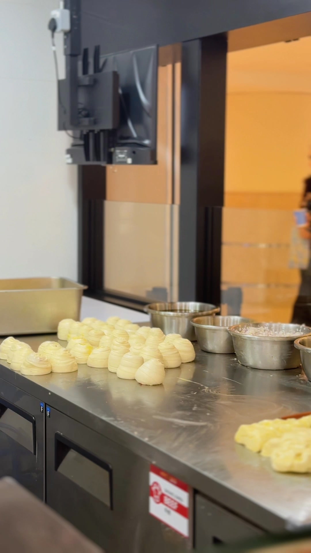 Get ready to roll into flavour with #MONChineseBeefRoti 😉 MON’s Chinese ...