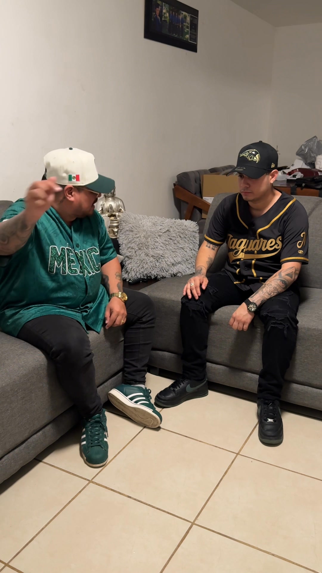 Así es, como se tiene que educar a un hijo y no con gritos😒 | Alan ...