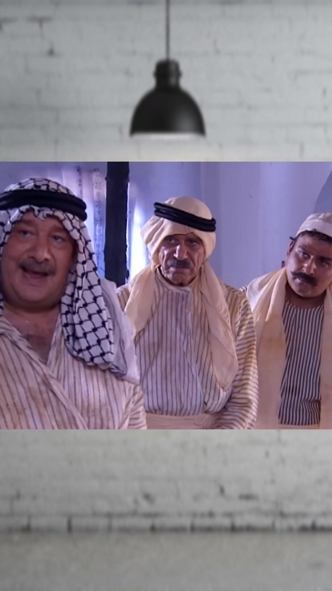 2يتبع: تزيد الضرائب على صالح، ويمنعه عايد من عصر زيتونه في المعصرة ...