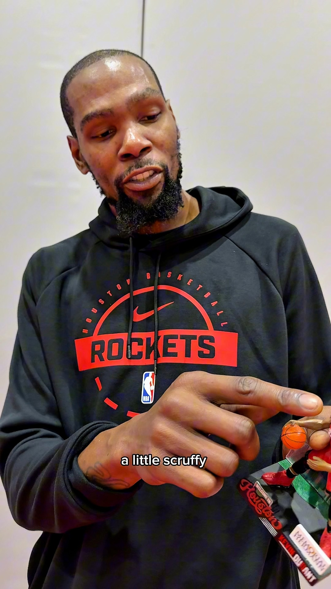 Kevin Durant reacts to his first bobblehead in the H 👀 You heard him ...