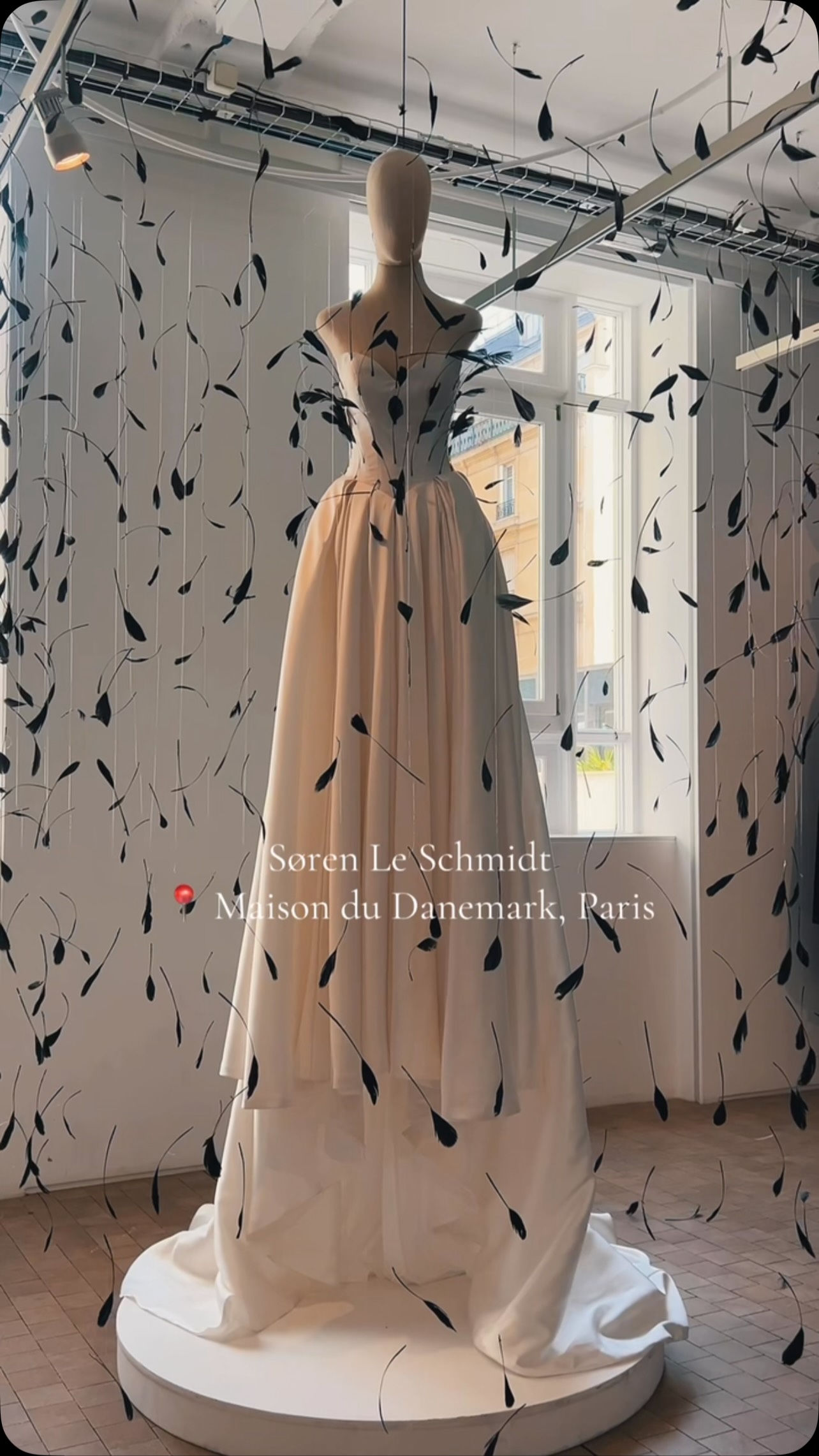 danish dress designer Let’s explore the relationship between fashion, innovation, sustainability, Nordic heritage, and contemporary design through the creative universe of Søren Le Schmidt. 🇩🇰✨, Rather than Fashion brands Size:Large/XL ruched dress Corset over shirt dress