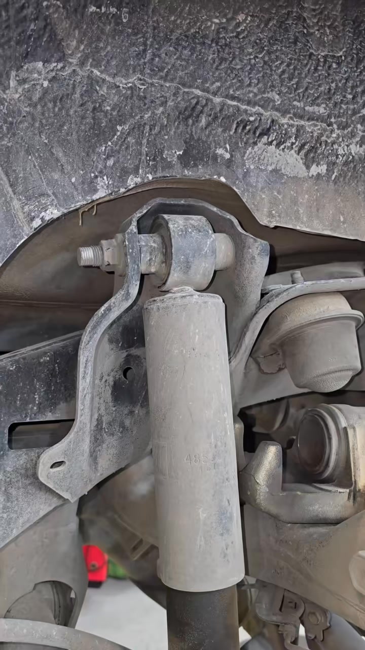 Toyota sequoia rear shock replacement guide #how #to #DIY #automotive ...