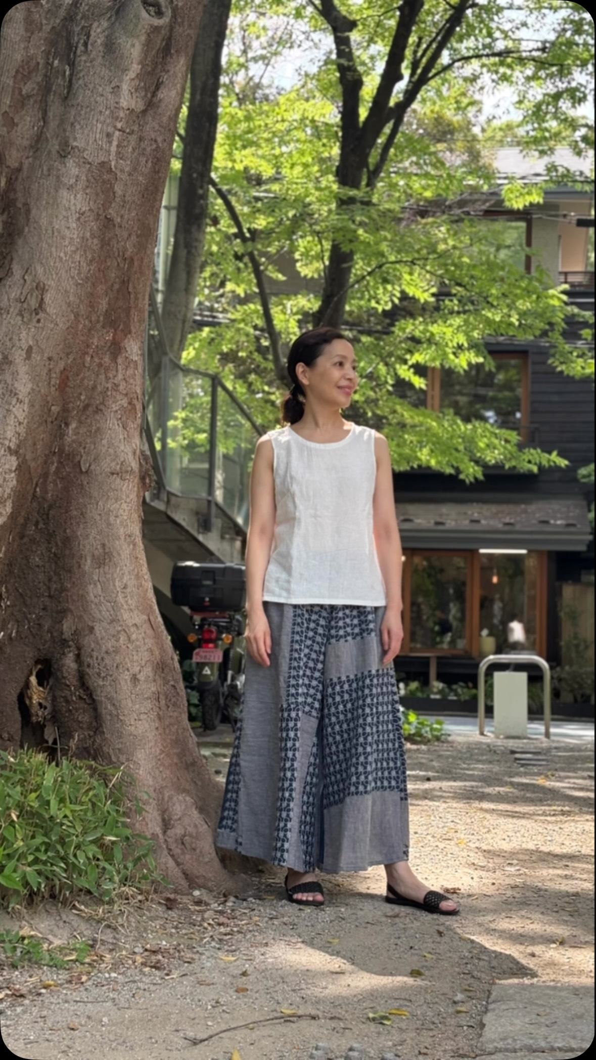 フィリピン、ミンダナオ島のティボリ族の布「ティナラク」。 アバカ