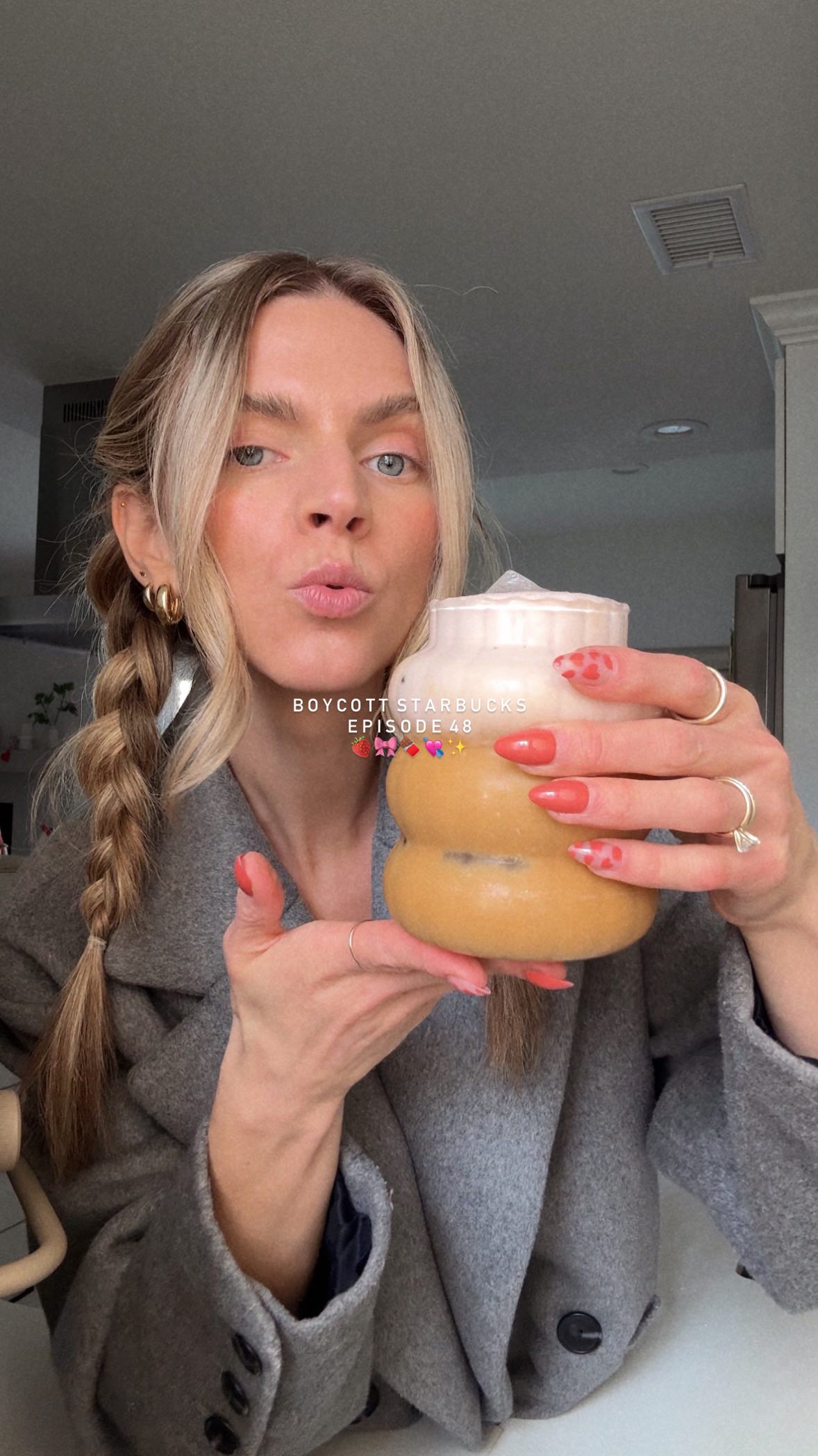 Homemade and better than Starbies!! 💘 Comment the word SECRET for the ...