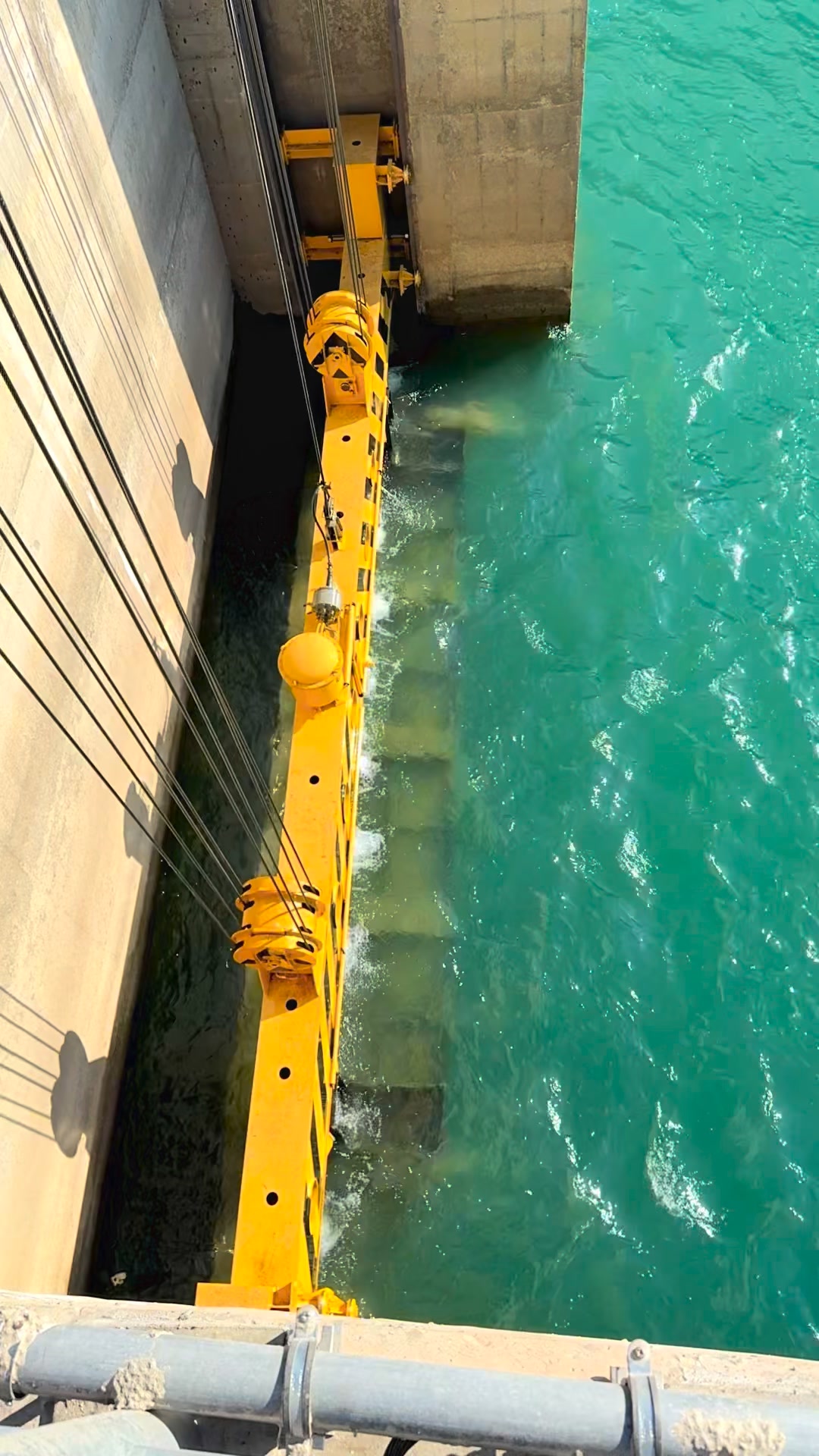 Stop logs play a critical role in dam and spillway maintenance by ...