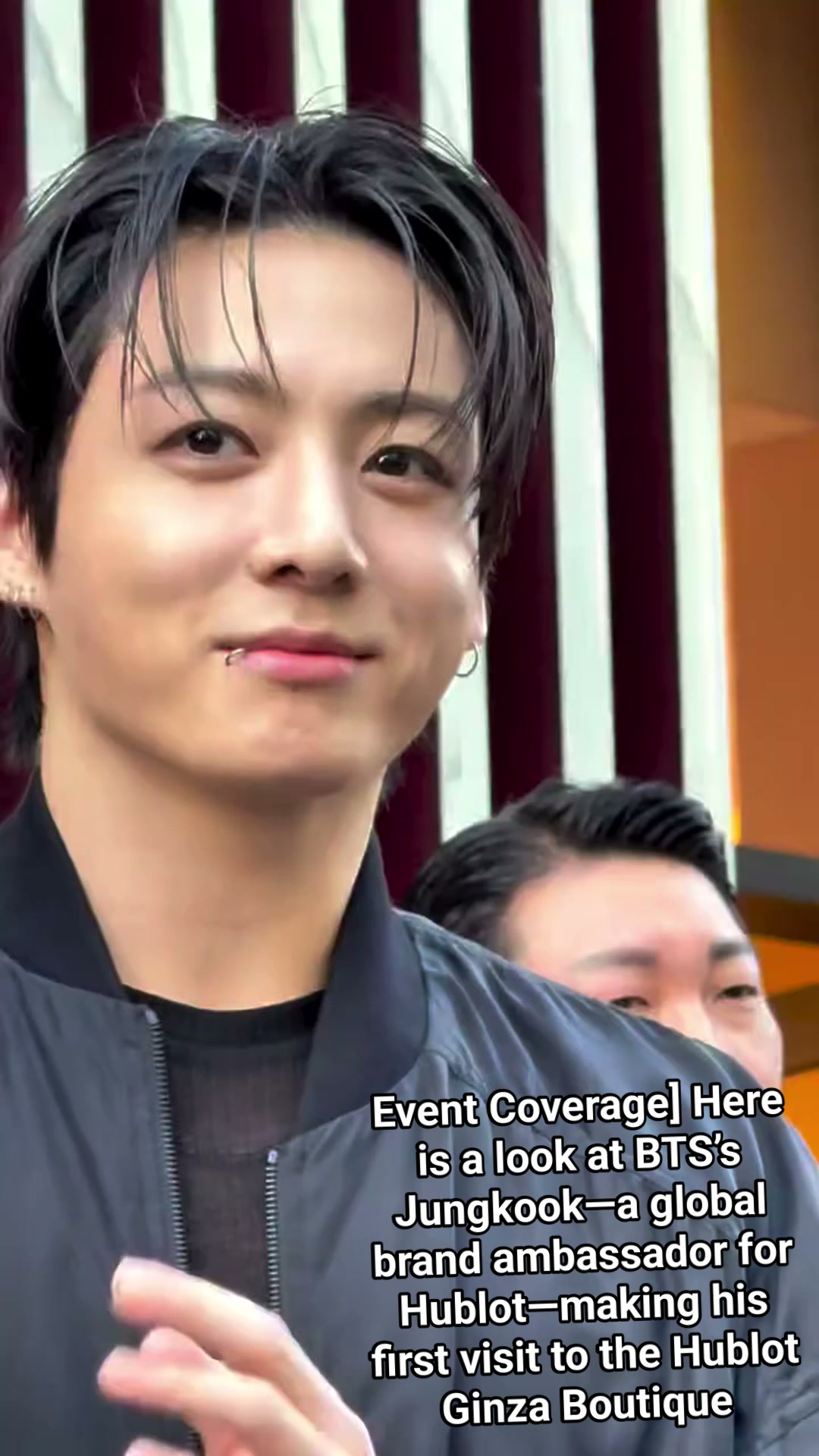 Jungkook hid the mobile nicely @mnijungkook #gqjapan #JUNGKOOK