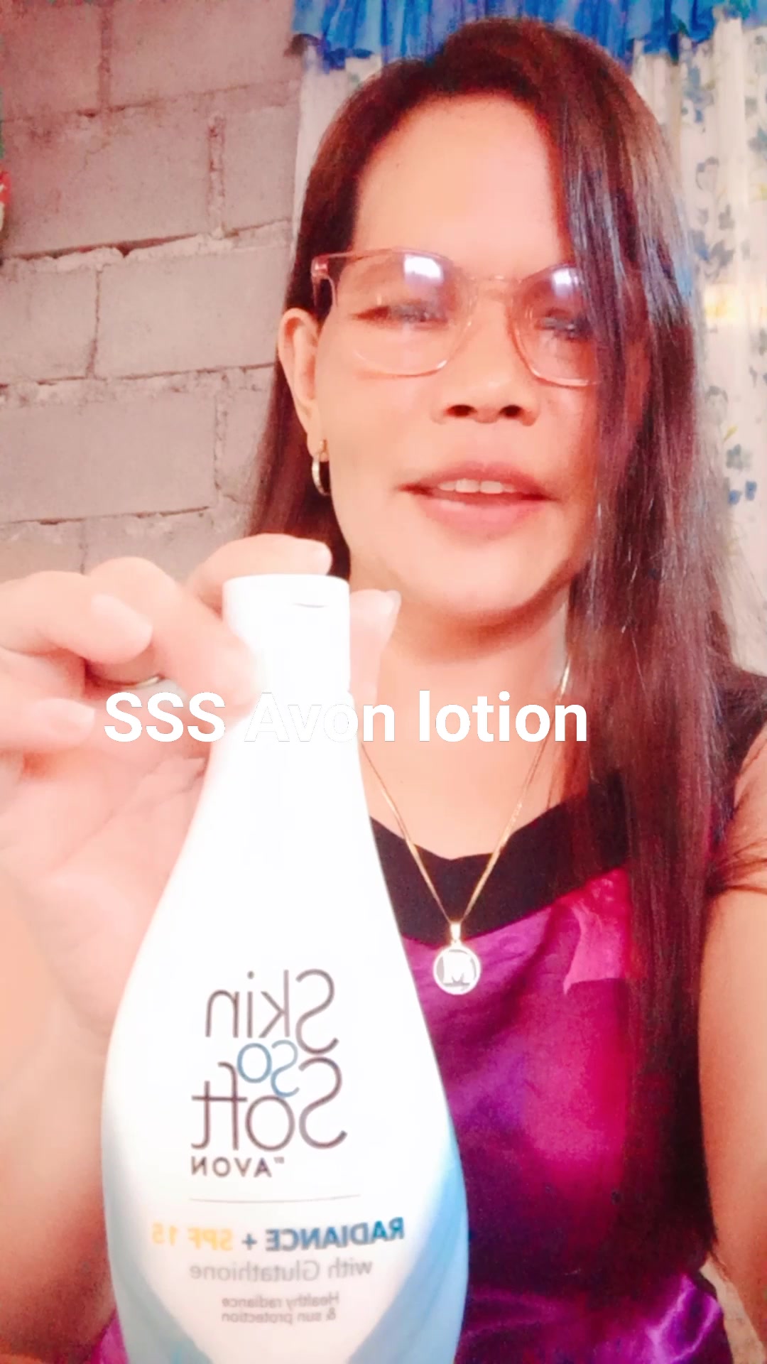 Beauty doesn't ✨ just happen ✨ with makeup! Get that glow by adding #AvonLife Glutathione with NAC in your daily morning ritual. 🥰 Get yours today when you get in touch with