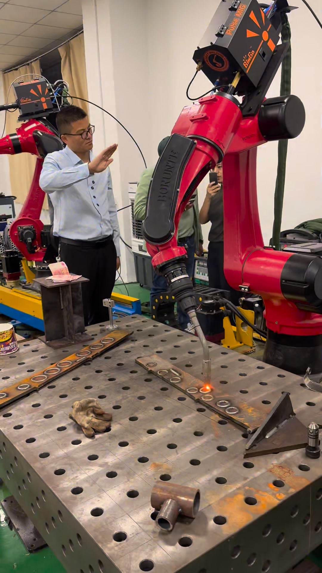 Industrial robot#Industrial robot#Six-axis robot#Factory#Robot#Welding# ...