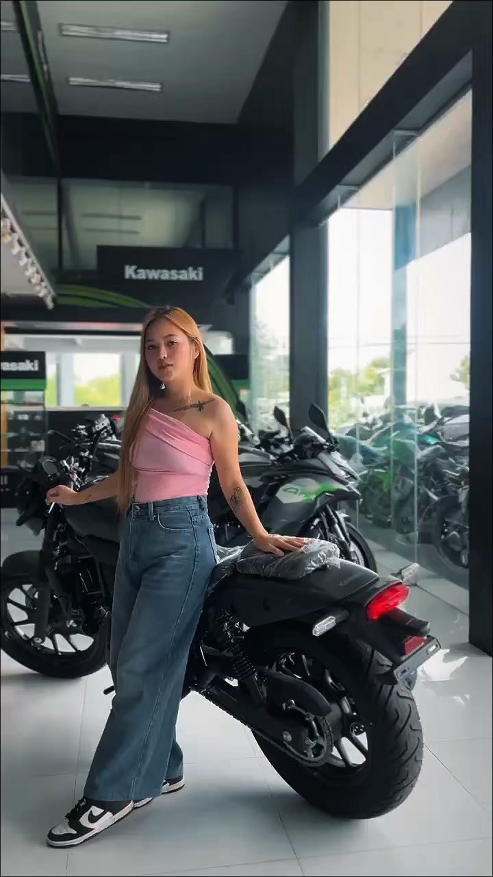 🔥 KAWASAKI ELIMINATOR SE 🔥 Unleash the thrill of every ride with