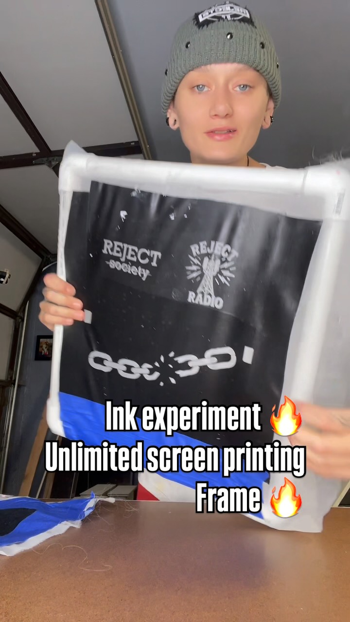 Ink experiment, having some fun messing around. Unlimited screen ...