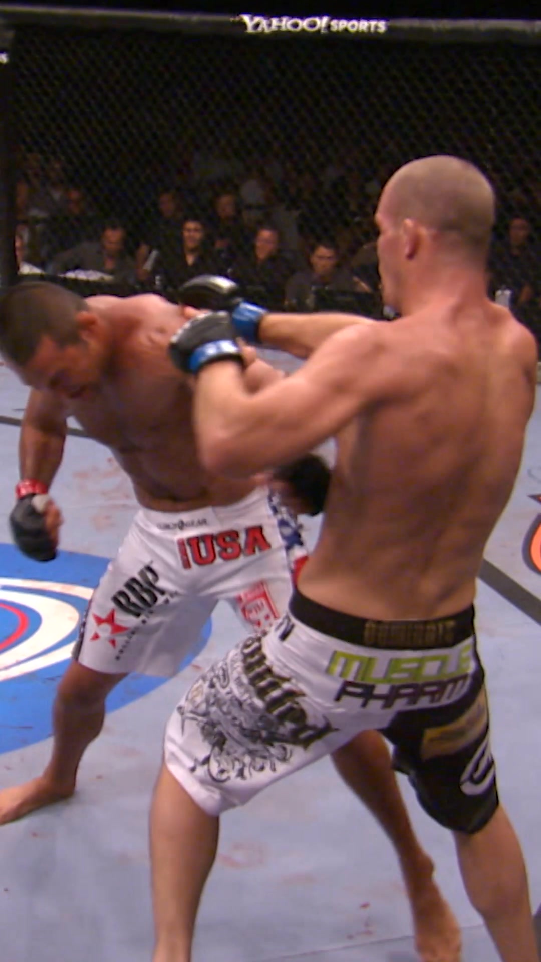 OUT COLD 😱 #OnThisDay in 2009, Dan Henderson knocked out Michael ...