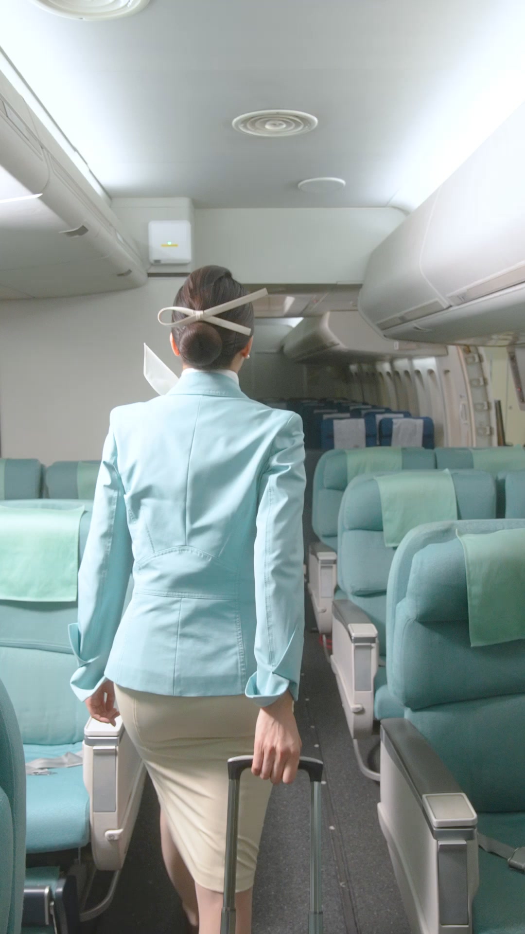 飛行機 ca ゴミ女