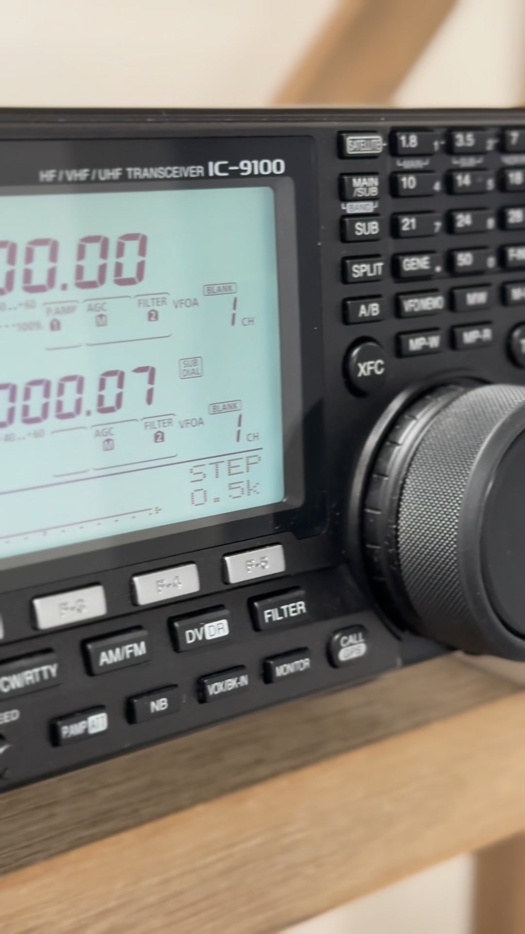 🔥 “IC-9100 — built for the bands… and beyond.” #IcomIC9100