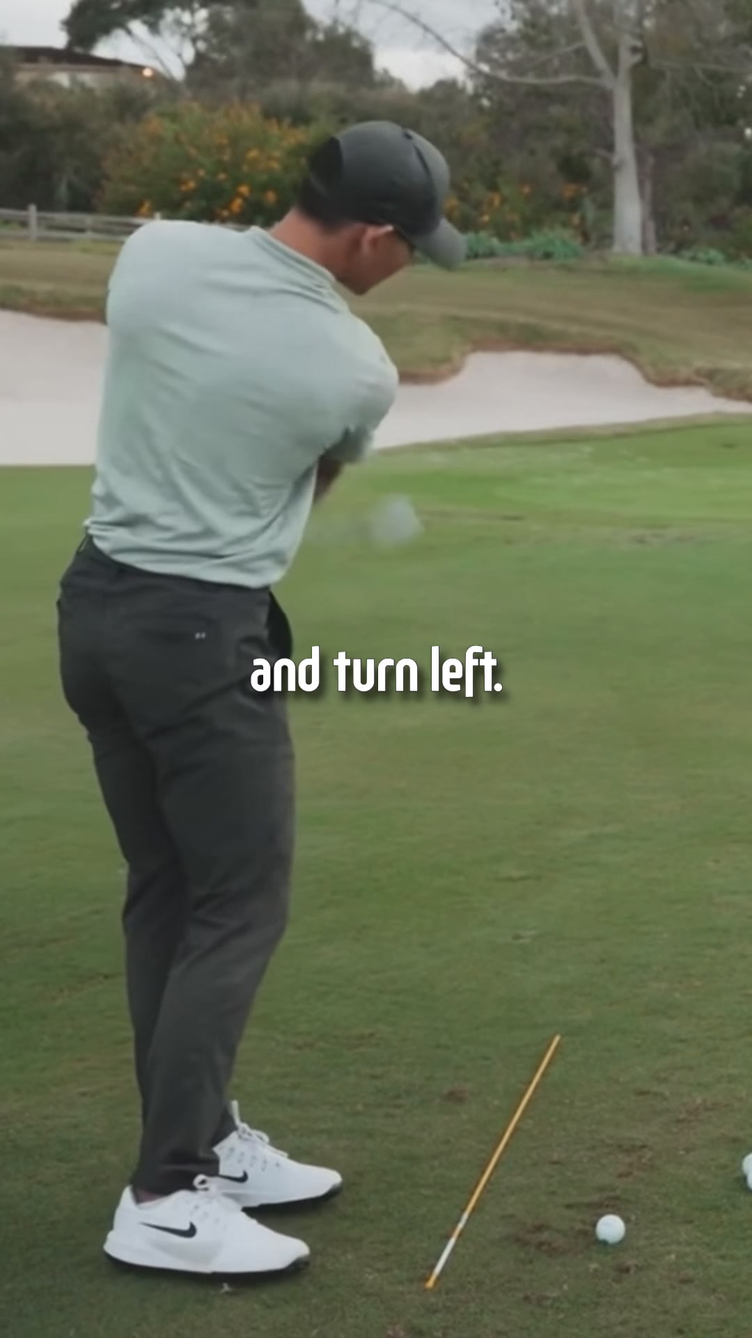 This Golf Coach of World #1s Finally Fixes my Chipping with this Shot ...