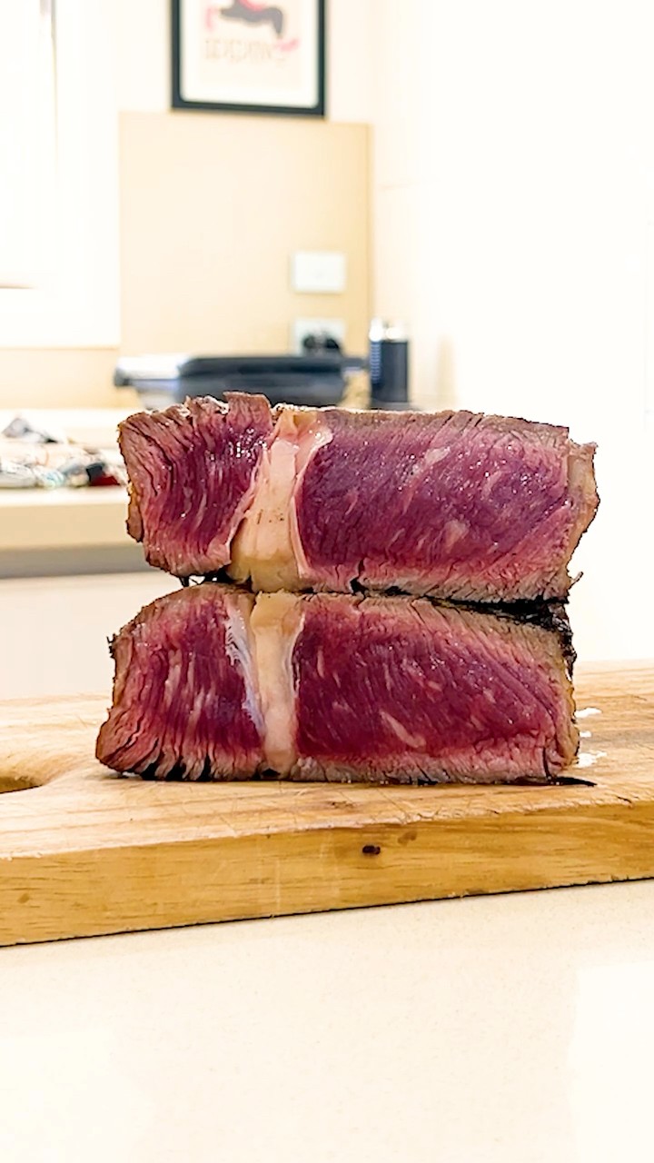 The Perfect Medium Raw Steak 🫡🥩 | The Steak Lad | Facebook