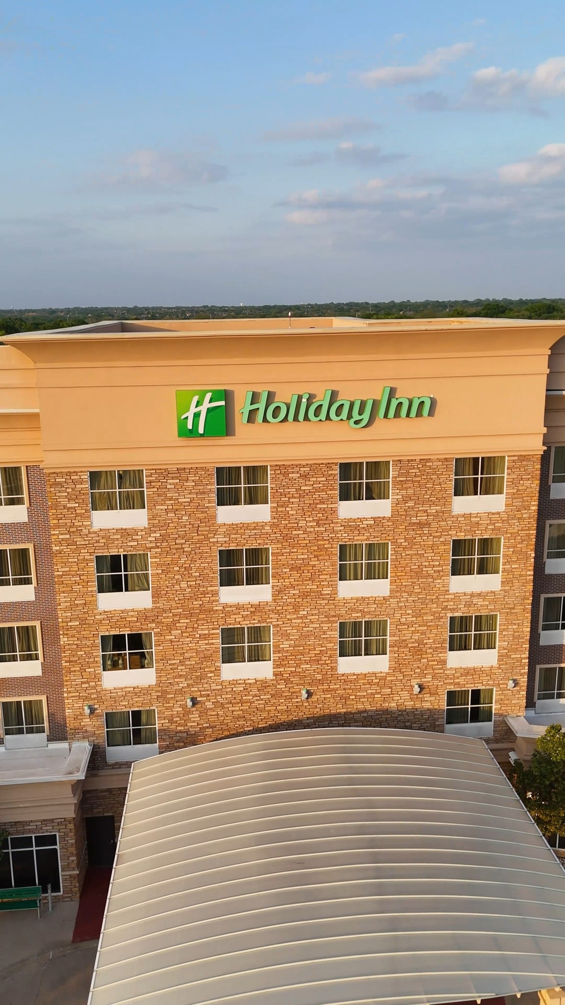 🏨 Holiday Inn Garland – The Perfect Stay for All DAAST 2025 Soccer ...