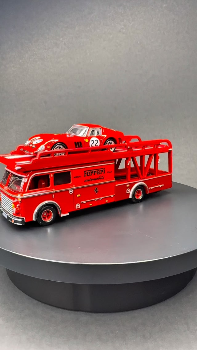 2025 Hot Wheels Team Transport Ferrari 250 & Fiat 642 RN2