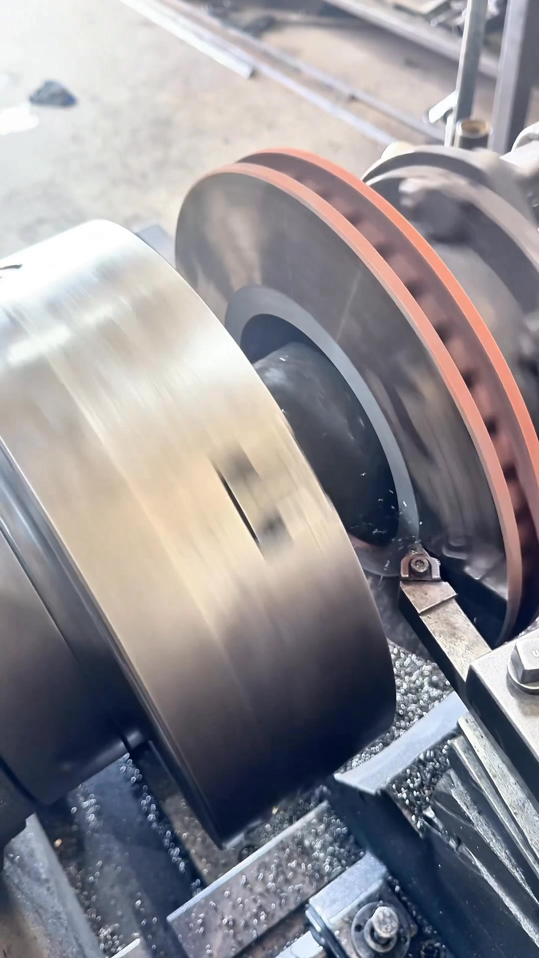Passe no disco de freio #Usinagem #machining #machine #cnc #soldador # ...