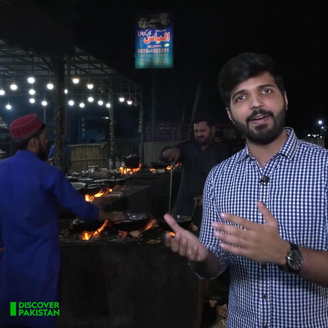 یہ نہیں کھایا تو کچھ نہیں کھایا ! لاہور کی مشہور الیاس دنبہ کڑاہی… یہاں ...