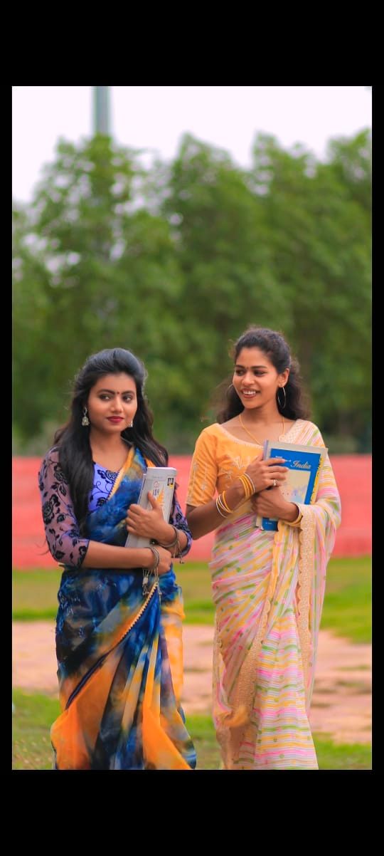 Maine khwabon mein jiski Tamanna ki thi 🤭 | bulbul rani | Facebook