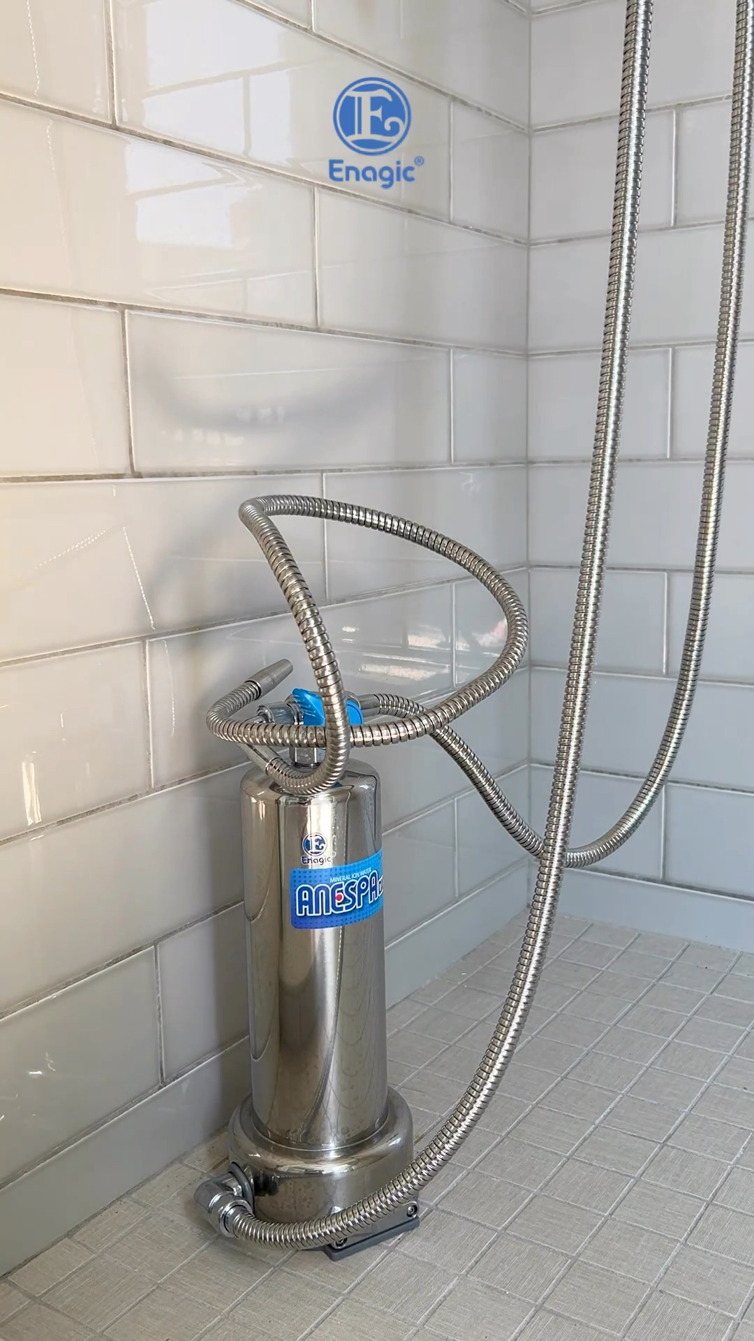 Anespa® DX combines dual stage filtration, mineral ion water, and
