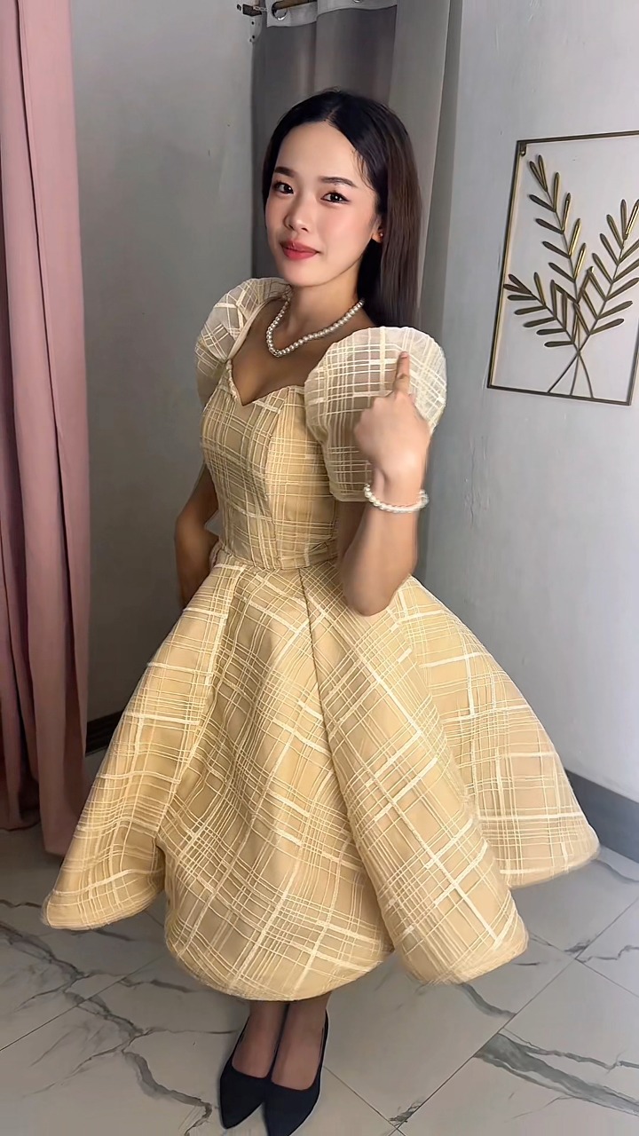 filipiniana formal dress POV: You found the that looks expensive—but you can rent it for only ₱800. ✨😍, ✔️ Elegant, ✔️ Comfortable, ✔️ Available in XS–Plus Size, ✔️ Perfect for graduation, oath-taking, weddings, Make a graceful statement