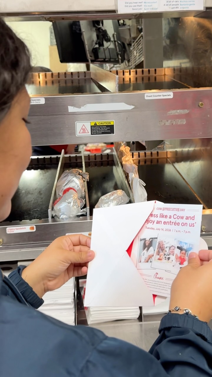 Chick-fil-A - The cow understands the assignment. #iykyk #bcppb