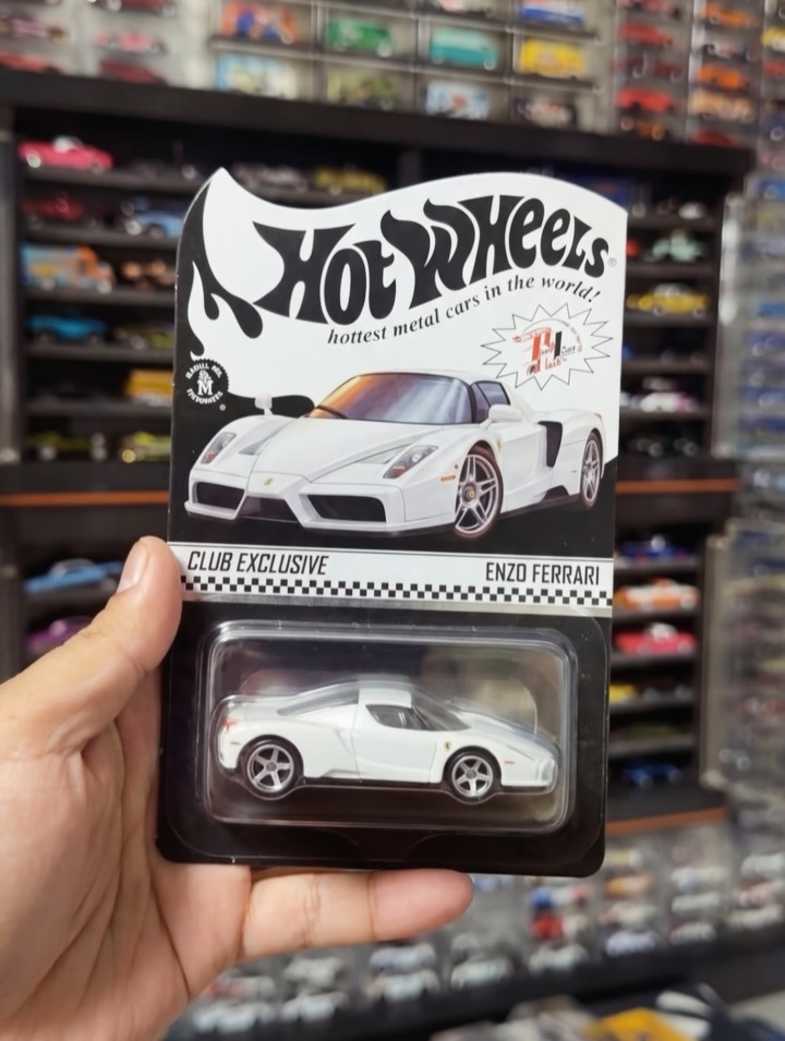 It's been almost a year since Ferrari has joined back Hot Wheels