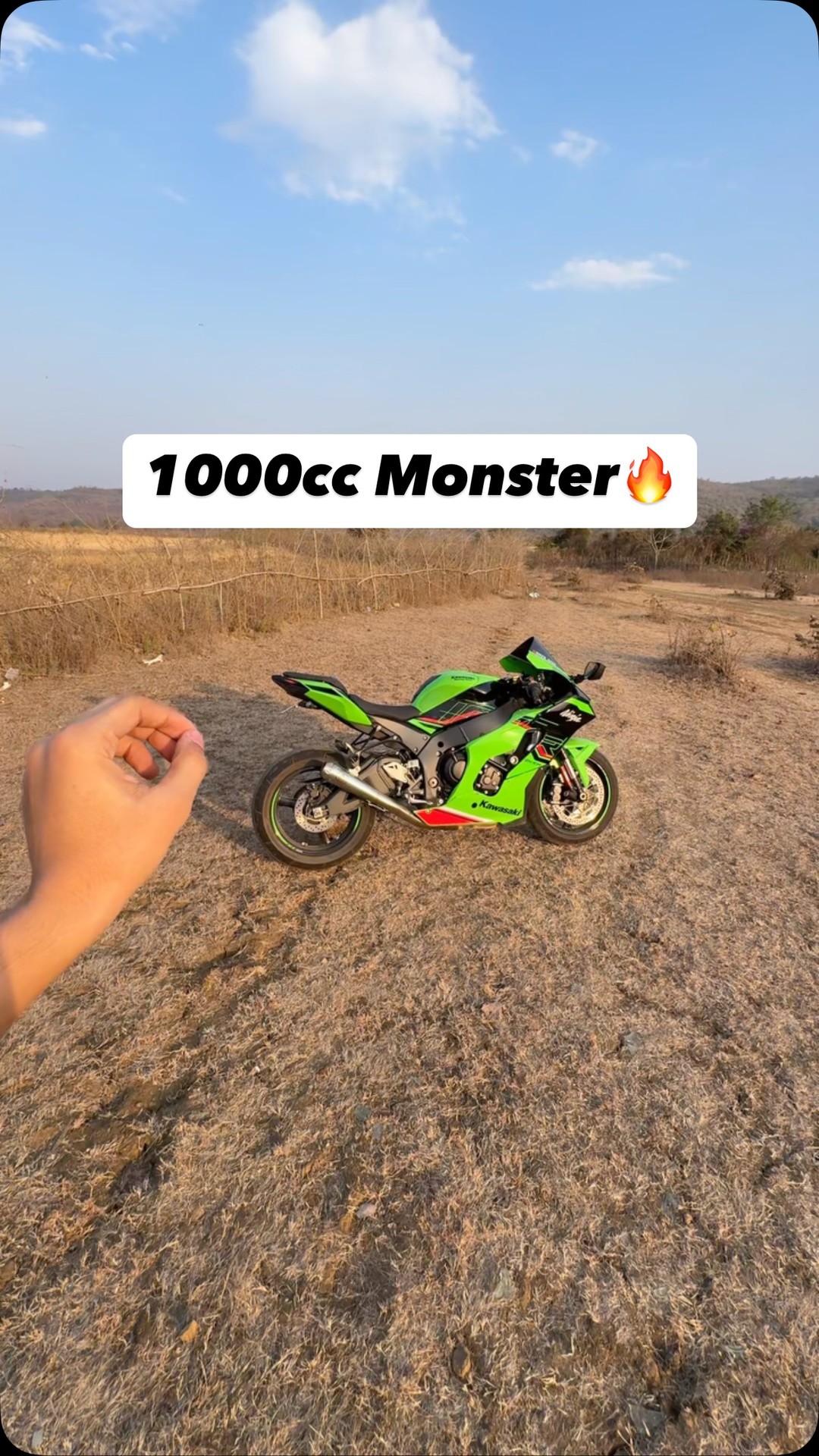 Stunt with Dance with ZX10R #superbike #r #motorcycle #bikelife