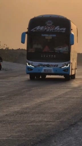 Truck videos bus reels Truck reels bus videos | Ali Raza Kunbher | Facebook