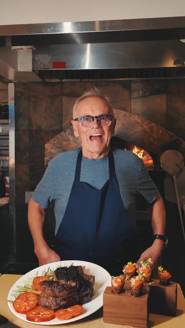 cut by wolfgang puck las vegas dress code Wolfgang Puck Looks Back on 25 Years in Las Vegas