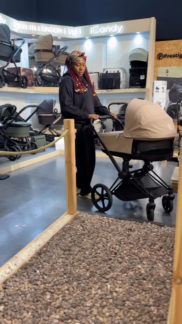 maxi cosi autostoel isofix Maxi-Cosi Emerald S i-Size, 360 Swivel Car Seat, 0-12 Years 40-150cm, Multi-Age Baby Car Seat, 0-36 kg car seat, Rearfacing, 4 Recline Positions, G-Cell Side Impact Protection, Tonal Graphite fightwear and eco Color:RC-579 JOHNNYS FORMULA Riddell NFL Baltimore Ravens