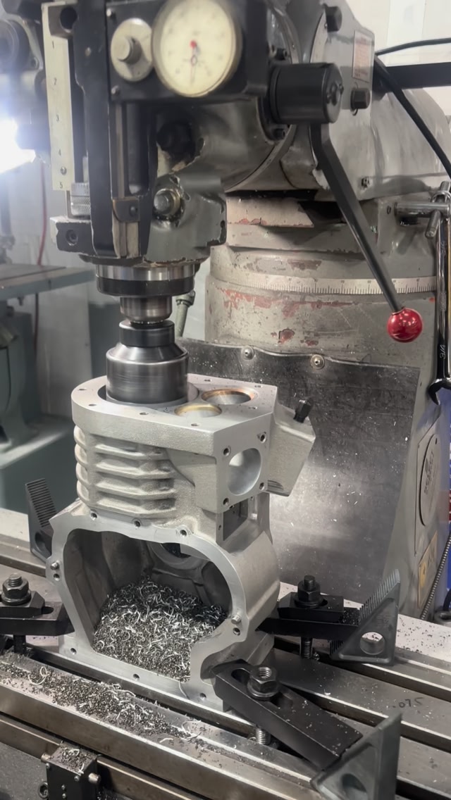 KD Racing Engines: where downtime is a dirty word!!! Watch us work our ...