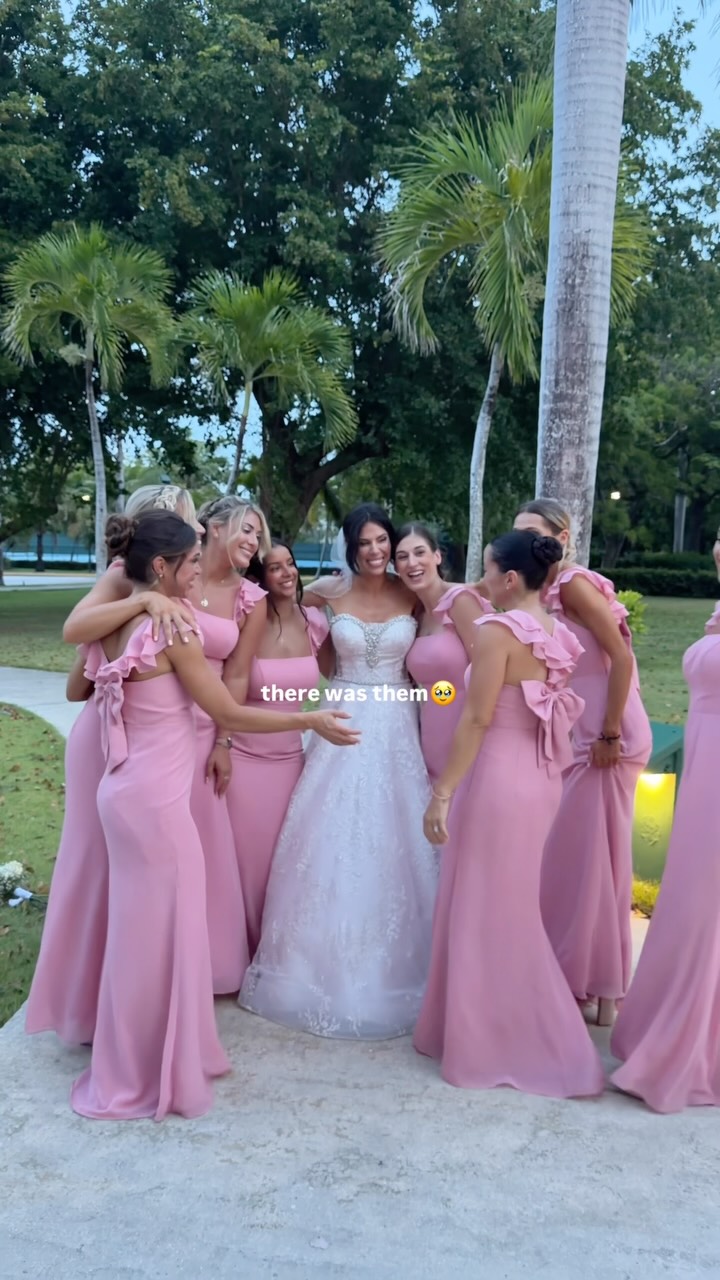 rachel in friends pink bridesmaid dress Different seasons, different memories, same best by my side🤍 Grateful for my girls! Size:AU 4 brand_optiweave Aspiga Sustainable Womens Lou