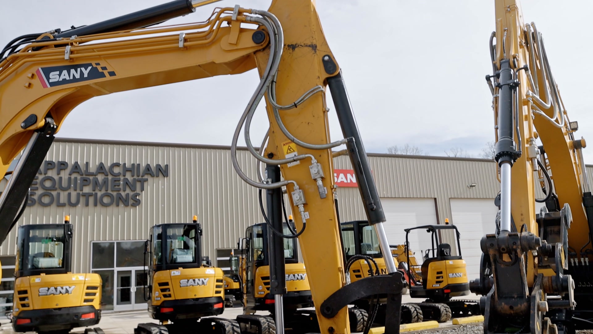 The SANY SY80U brings muscle to the mid-size class. With premium cab ...